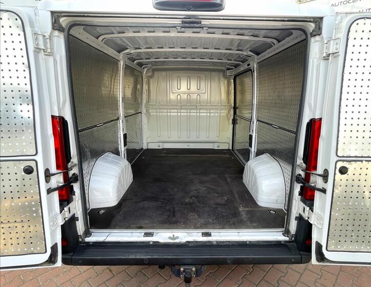 Peugeot Boxer 11