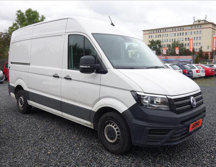 Volkswagen Crafter 1
