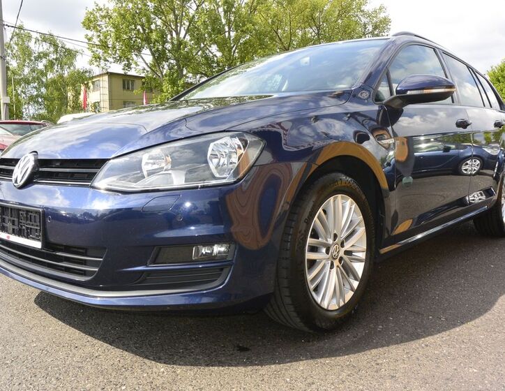 Volkswagen Golf 44