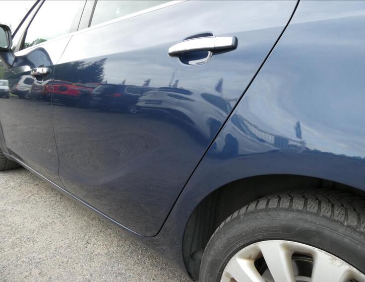 Opel Zafira 10