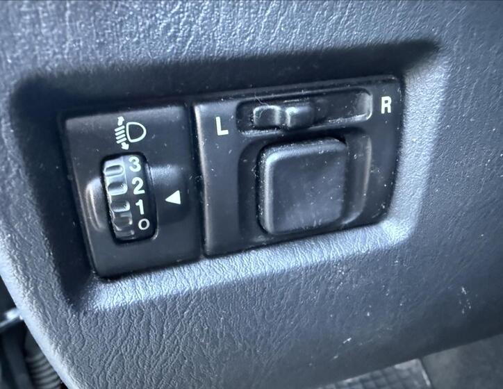 Suzuki Jimny 20