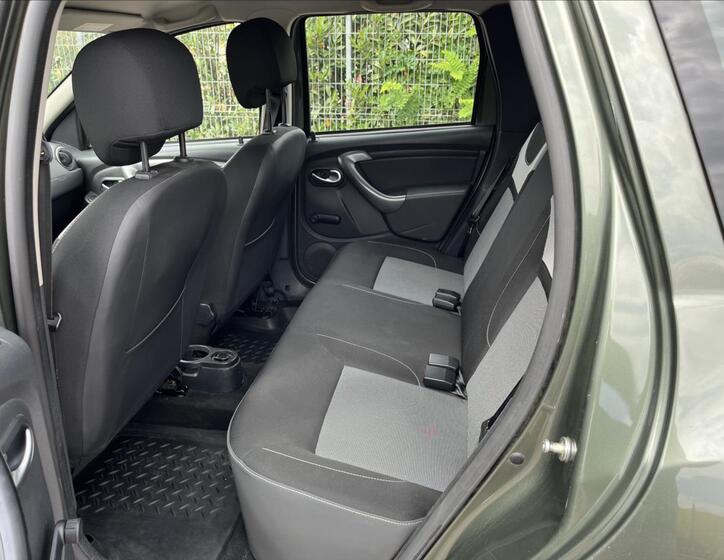 Dacia Duster 13