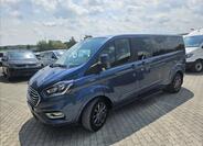 Ford Tourneo Custom 1