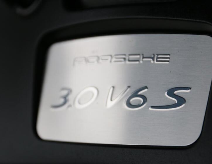 Porsche Macan 58