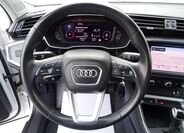 Audi Q3 12