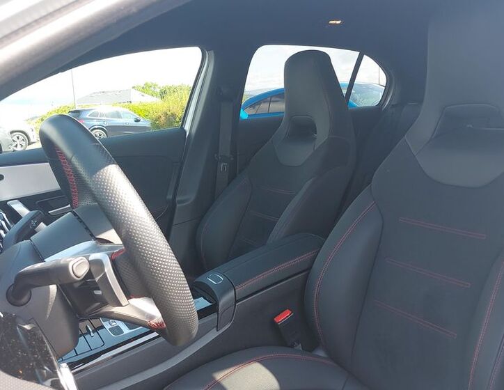 Mercedes-Benz Třídy A 11