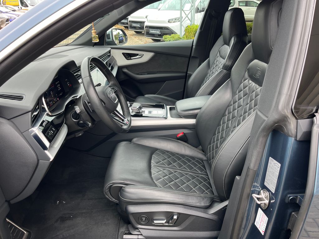 Audi SQ8