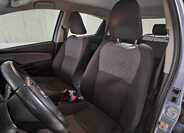 Toyota Yaris 13