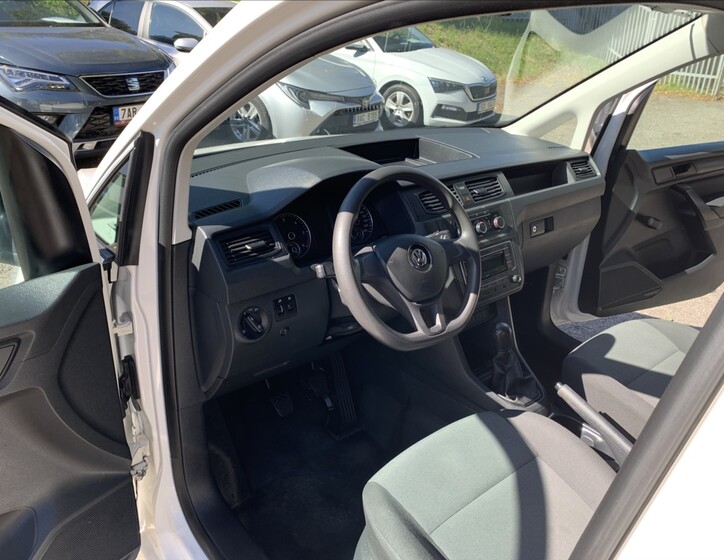 Volkswagen Caddy 10
