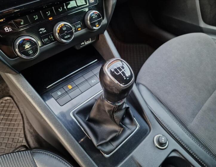 Škoda Octavia 33