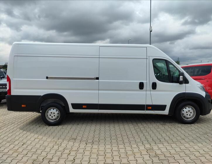 Opel Movano 6