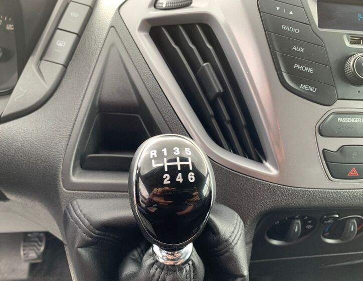 Ford Transit Custom 16