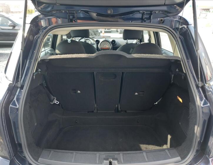 Mini Countryman 12