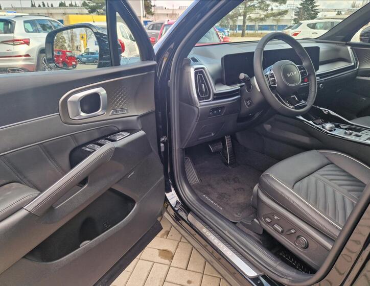 KIA Sorento 9