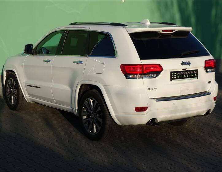 Jeep Grand Cherokee 13