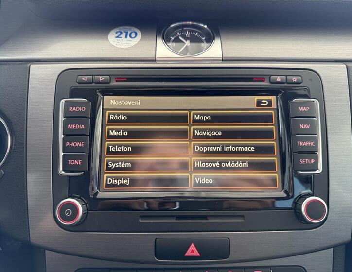 Volkswagen Passat 17