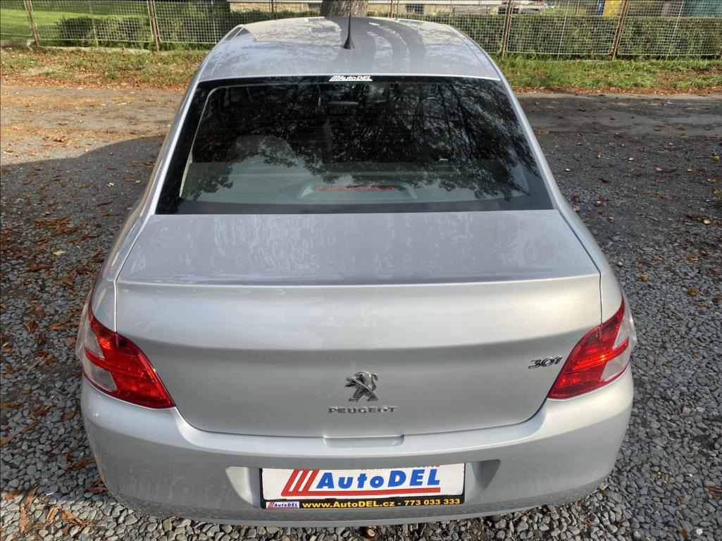 Peugeot 301