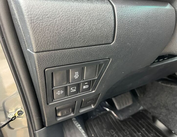 Toyota Hilux 20