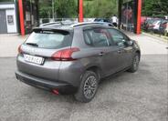 Peugeot 2008 6