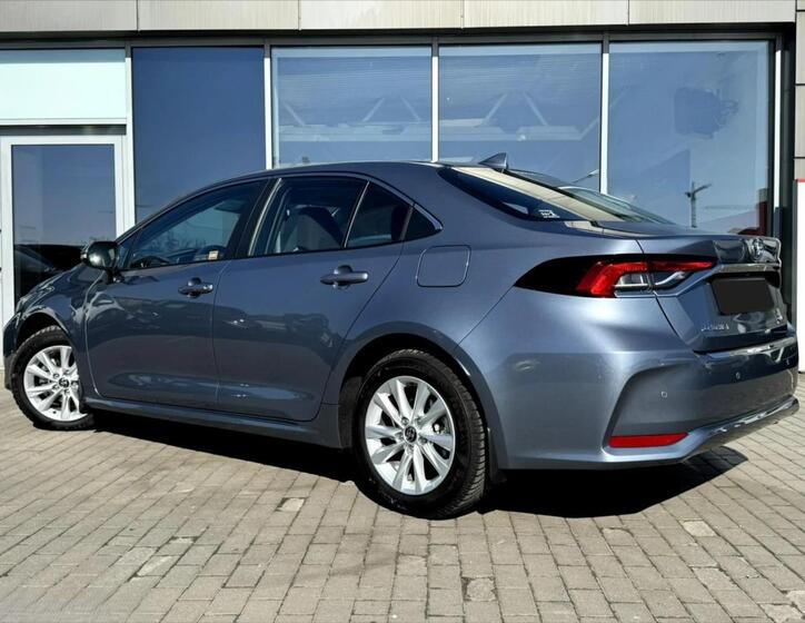Toyota Corolla 6