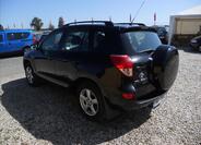 Toyota RAV4 8