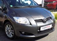 Toyota Auris 7