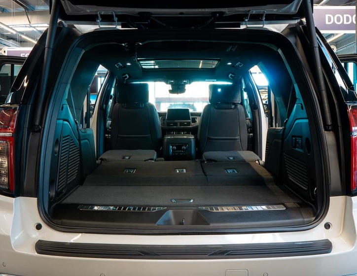 Chevrolet Tahoe 9