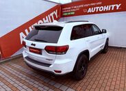 Jeep Grand Cherokee 8