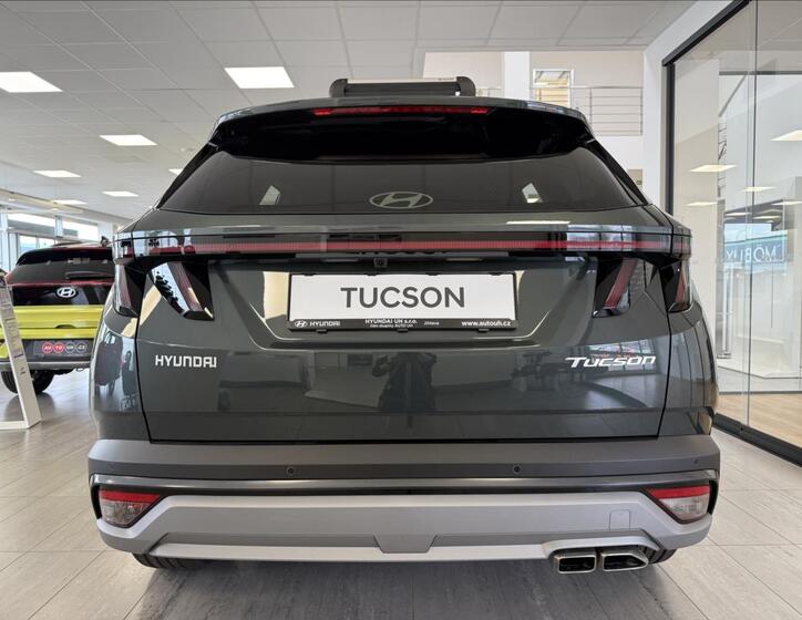 Hyundai Tucson 4