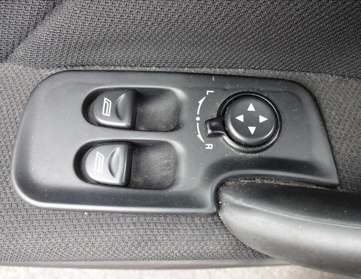 Alfa Romeo 147 19