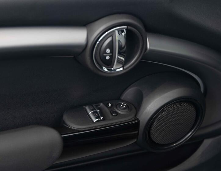 Mini Cooper 17