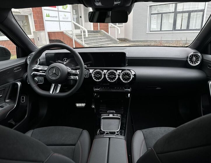 Mercedes-Benz Třídy A 11