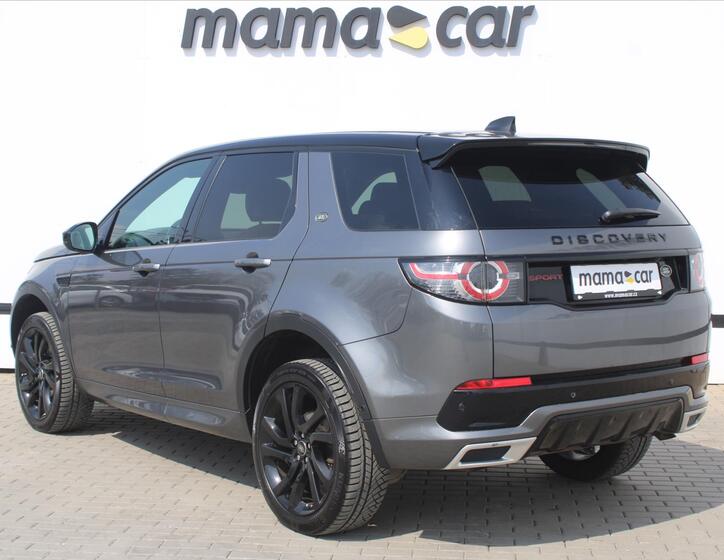 Land Rover Discovery Sport 5