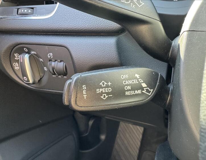Audi Q3 20