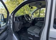 Ford Transit 9