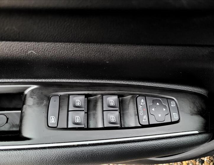 Renault Koleos 40