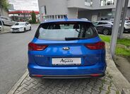 KIA Ceed 4