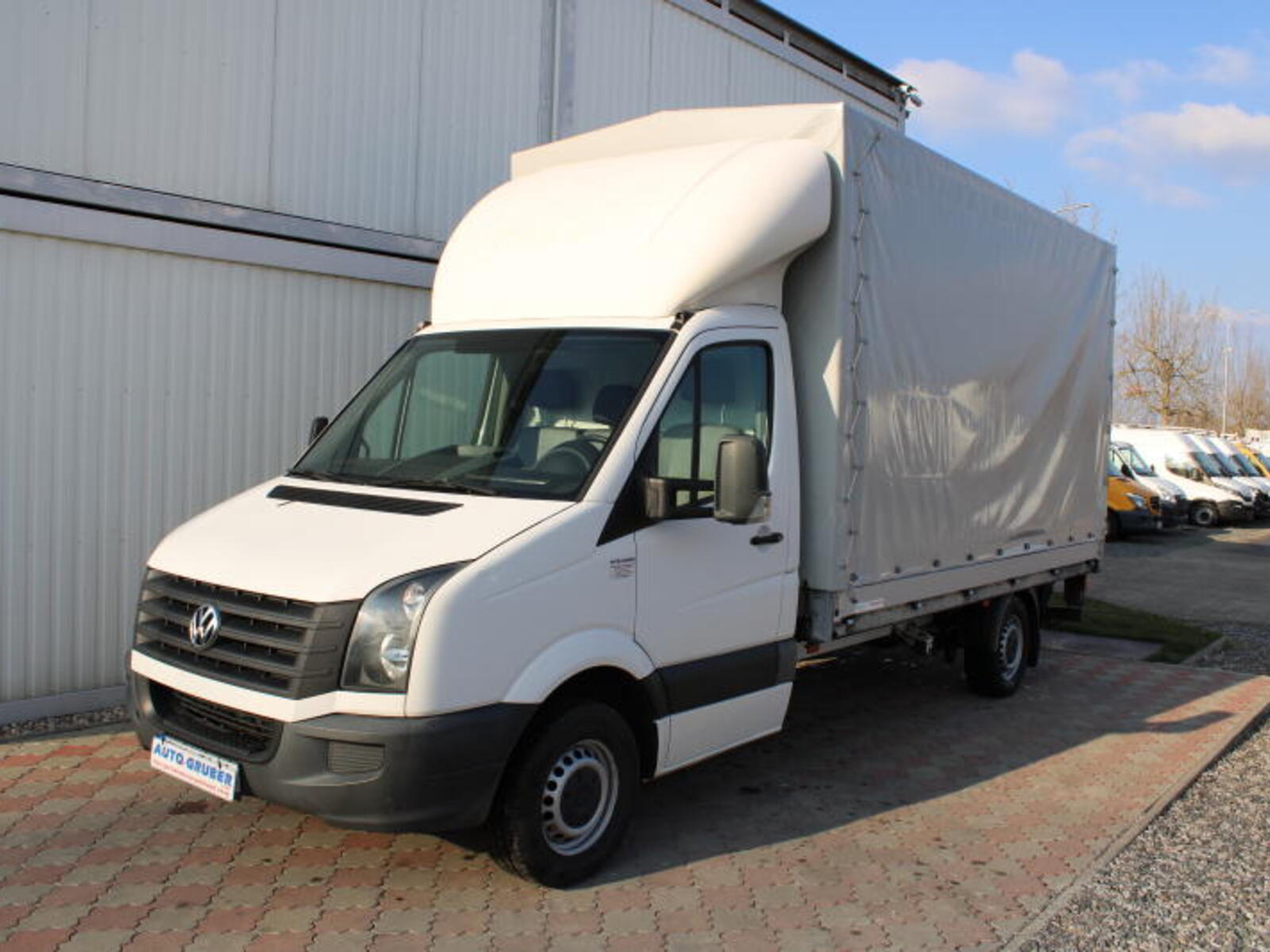 Volkswagen Crafter 1
