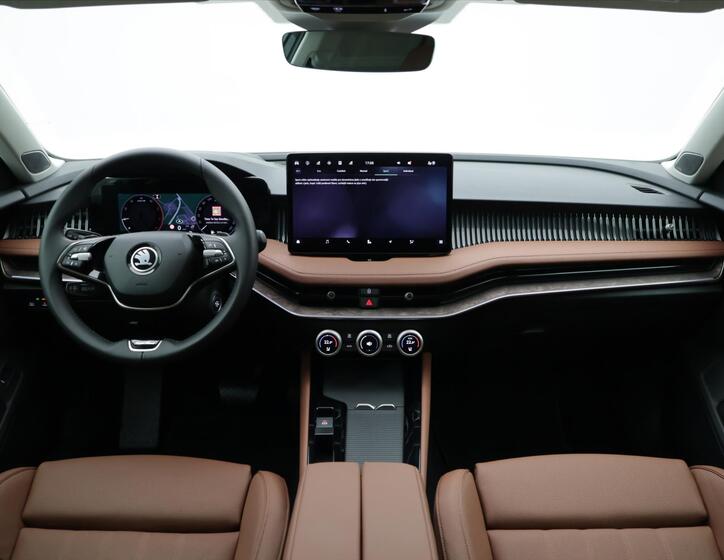 Škoda Superb 43