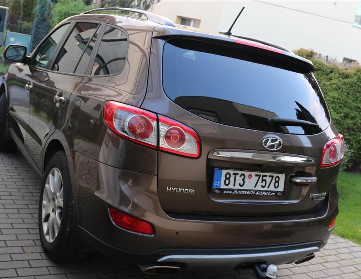 Hyundai Santa Fe 13