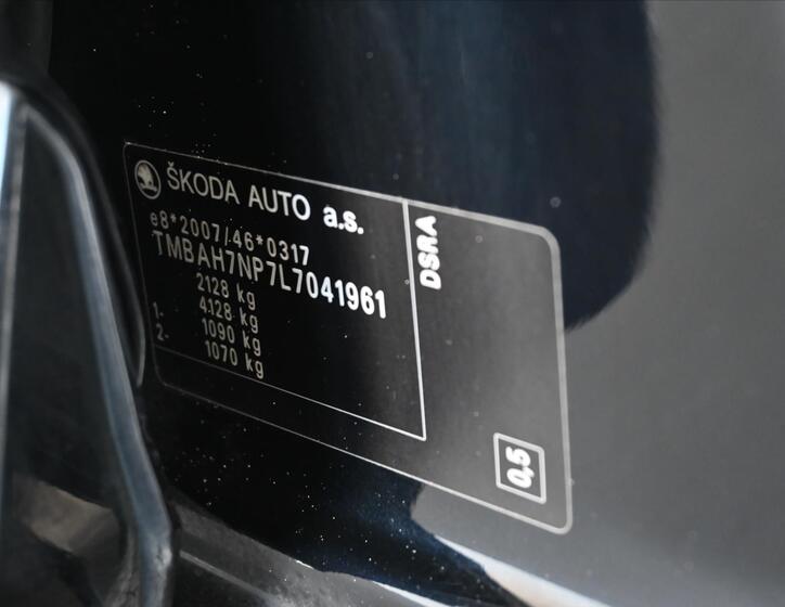 Škoda Superb 15