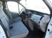 Renault Trafic 13