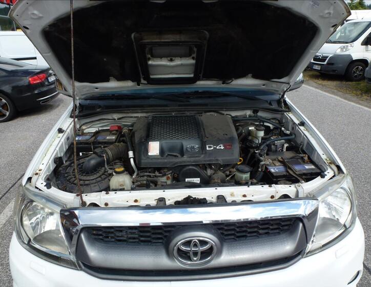 Toyota Hilux 39
