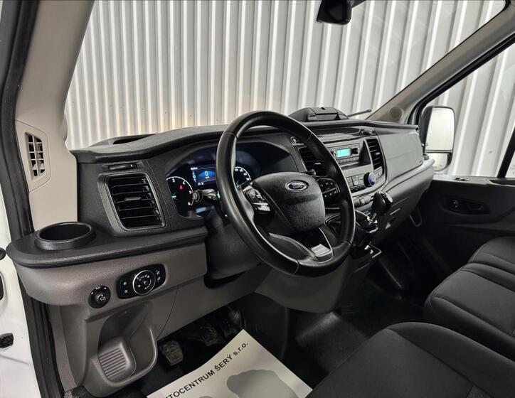 Ford Transit 15