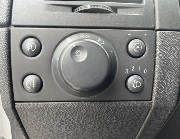 Opel Meriva 18