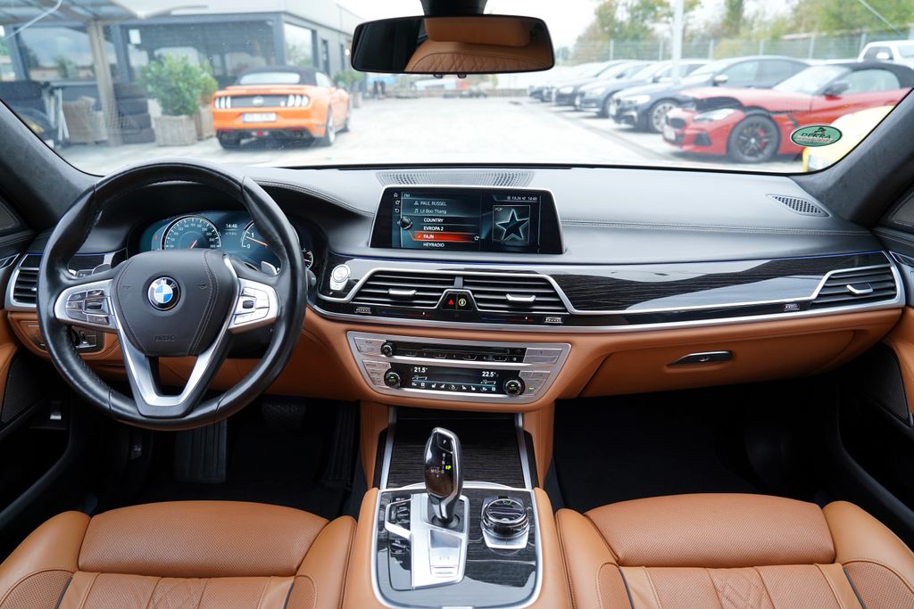 BMW Řada 7