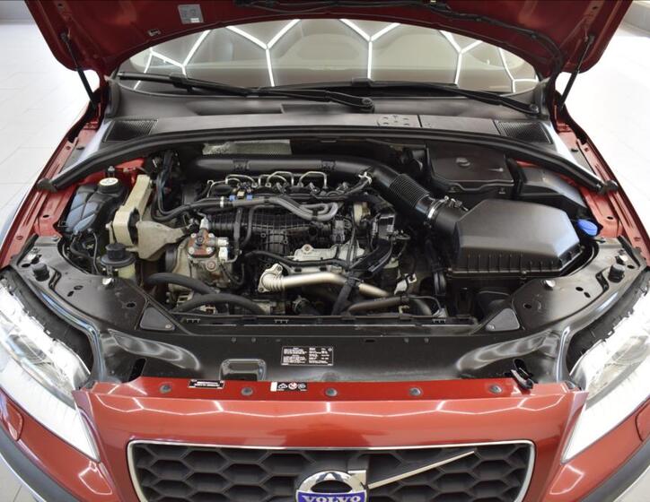 Volvo XC70 28