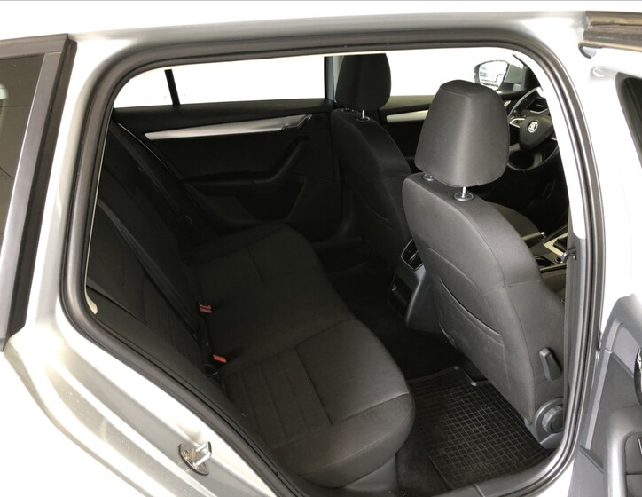 Škoda Octavia 11