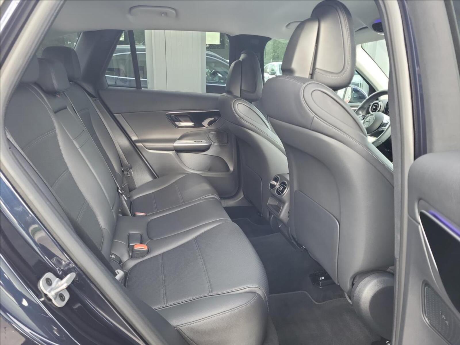Mercedes-Benz GLC 14