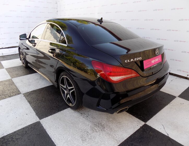 Mercedes-Benz CLA 3